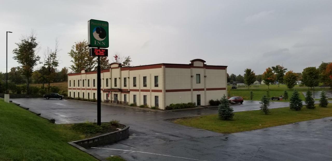 Pleasant Night Inn- Carthage Ny Εξωτερικό φωτογραφία