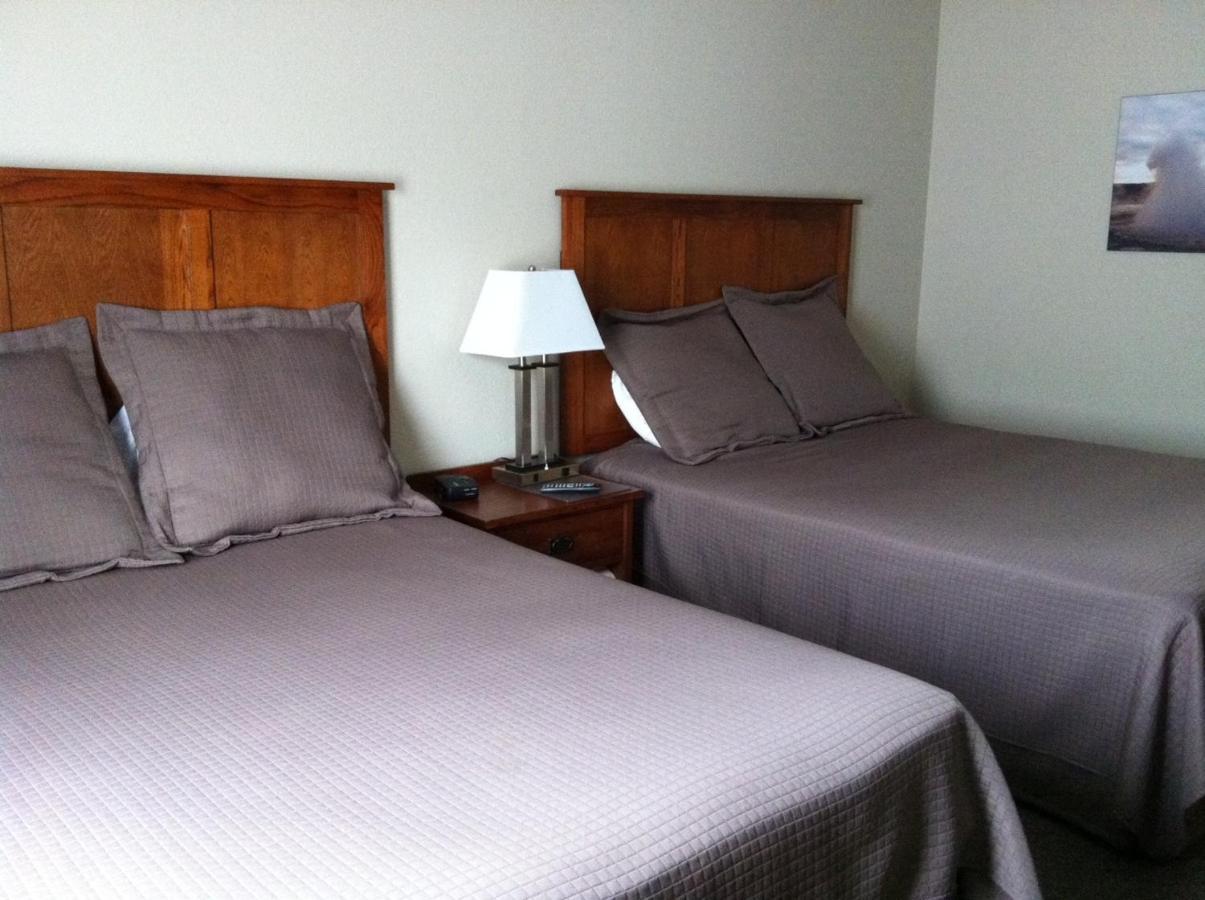 Pleasant Night Inn- Carthage Ny Εξωτερικό φωτογραφία